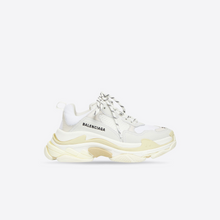 Load image into Gallery viewer, Women's Triple S Sneaker in White