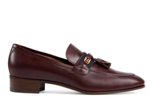 Load image into Gallery viewer, Gucci Web detail loafers
