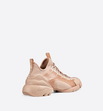 Load image into Gallery viewer, DIOR D-CONNECT SNEAKER
