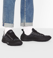 Load image into Gallery viewer, B28 Low-Top Sneaker
